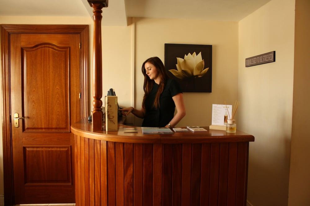 The Sandhouse Hotel And Marine Spa Donegal Town Exterior foto